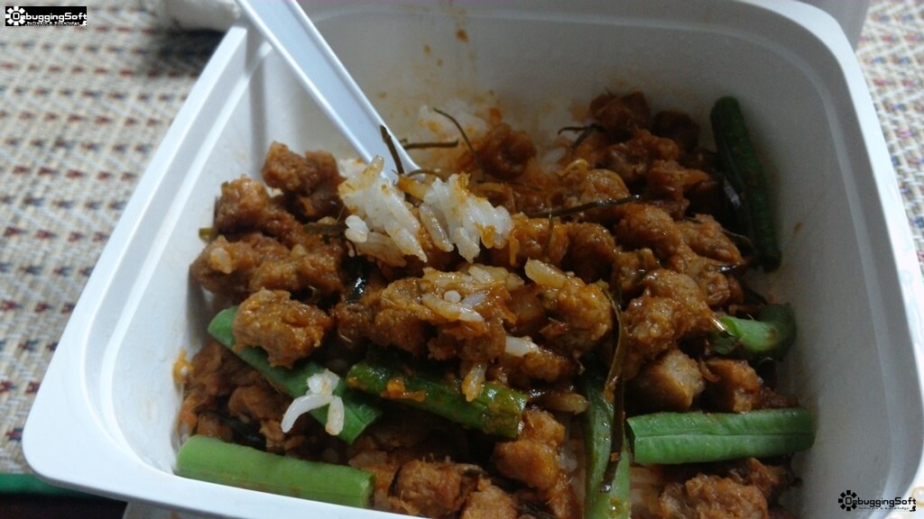 EZYGO-ข้าวผัดพริกขิงเจ
