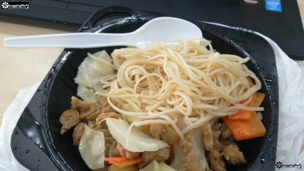 Fami-ผัดหมี่ฮ่องกงเจ